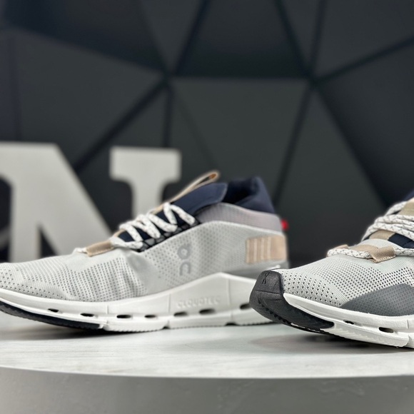 On Running Cloudnova Women’s Running Sneakers “White Sand” - Picture 4 of 9